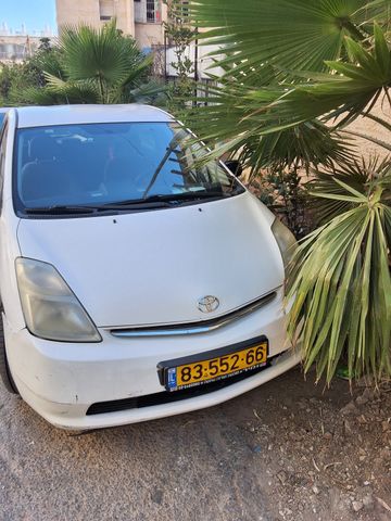 מודעת רכב טויוטה פריוס
