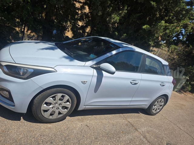 יונדאי i20