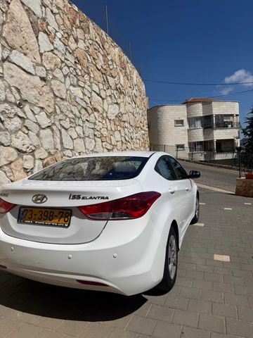 יונדאי I35
