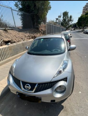 מודעת רכב ניסאן ג'וק