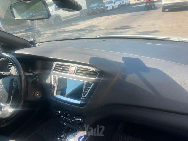 יונדאי i20