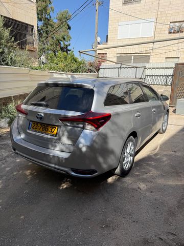 טויוטה אוריס