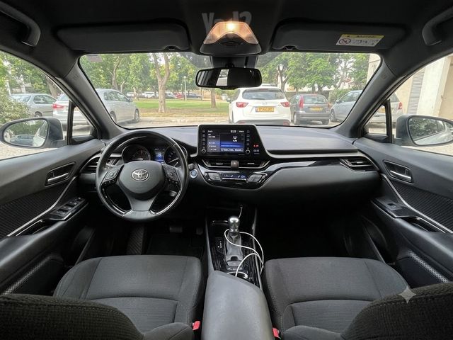 טויוטה C-HR