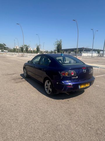 מאזדה 3
