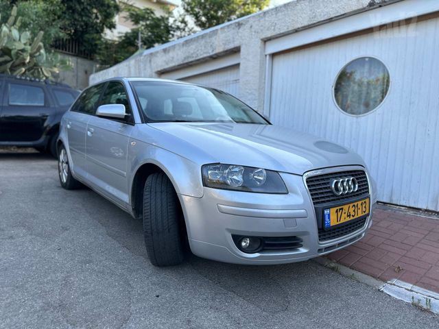 מודעת רכב אאודי A4