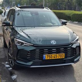 אם ג'י ZS