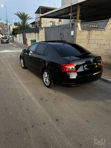 סקודה אוקטביה