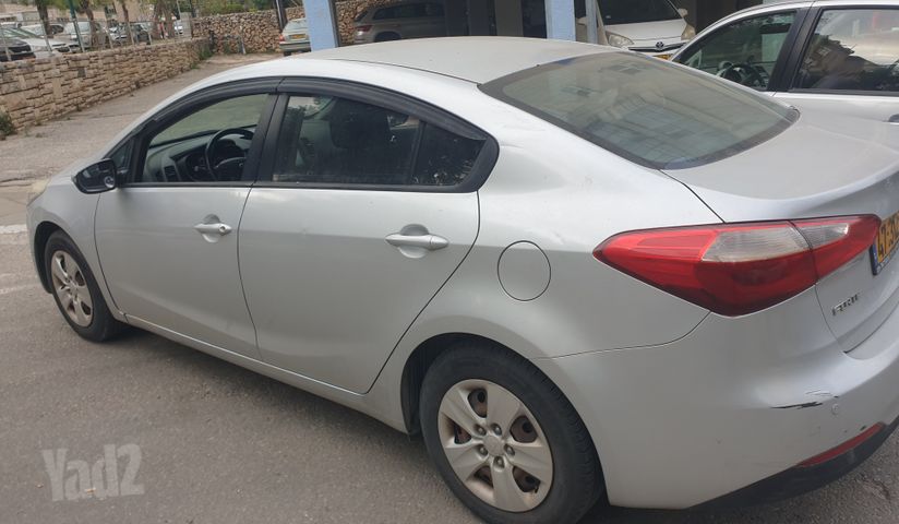מודעת רכב קיה פורטה