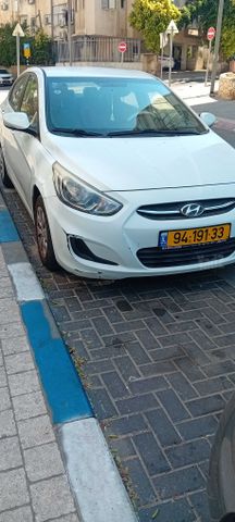יונדאי אקסנט i25