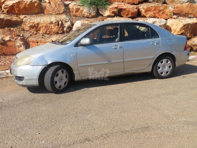 טויוטה קורולה