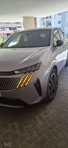 פיג'ו 3008