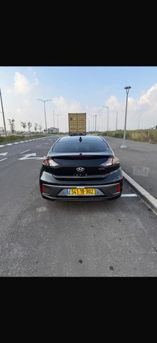 יונדאי איוניק