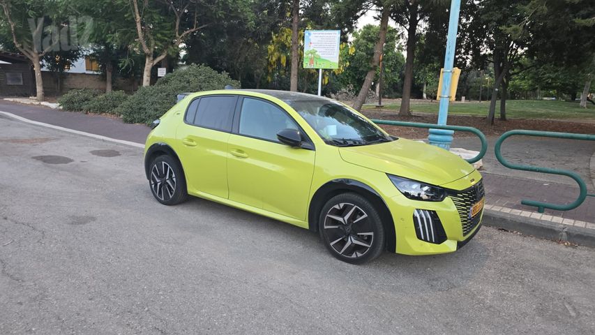 מודעת רכב פיג'ו 208