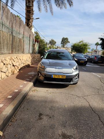קיה נירו פלוס