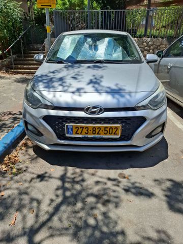 יונדאי i20