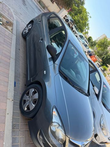 יונדאי i30