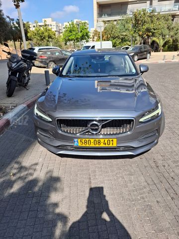 וולוו S90