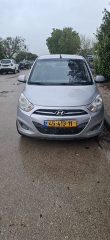 יונדאי i10