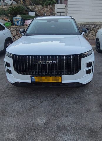 ג'אקו J7