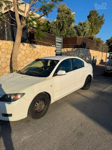 מאזדה 3