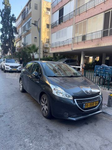 פיג'ו 208