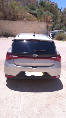 יונדאי i20