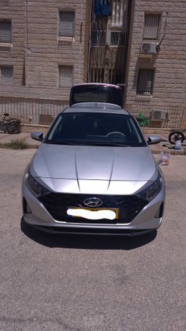 יונדאי i20