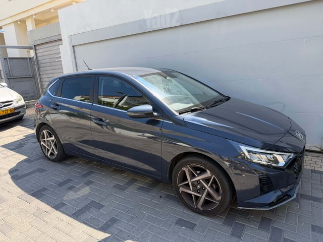 מודעת רכב יונדאי i20