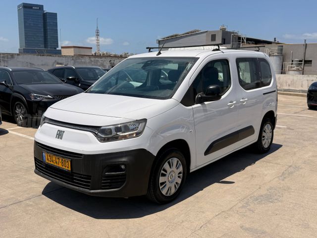 פיאט דובלו