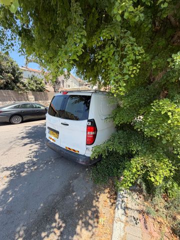 יונדאי H-1 / i800
