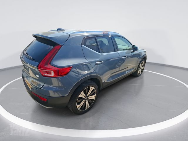 וולוו XC40