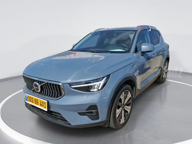 מודעת רכב וולוו XC40