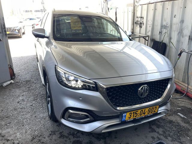 אם ג'י EHS PHEV