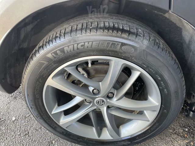 אם ג'י EHS PHEV