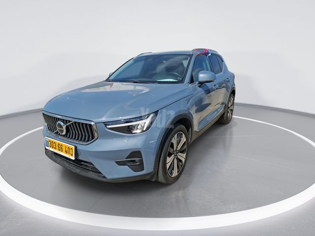 וולוו XC40