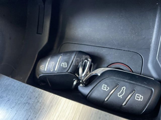 אם ג'י EHS PHEV