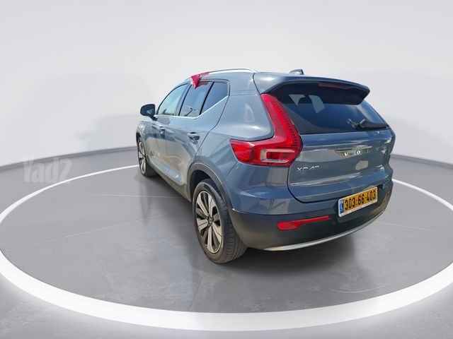 וולוו XC40