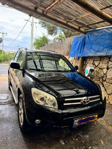 מודעת רכב טויוטה RAV4