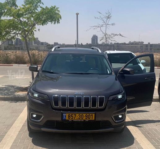 ג'יפ צ'ירוקי