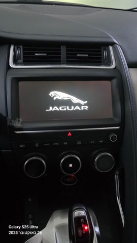 יגואר E-Pace
