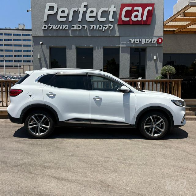 אם ג'י EHS PHEV