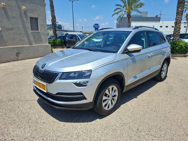 סקודה קארוק