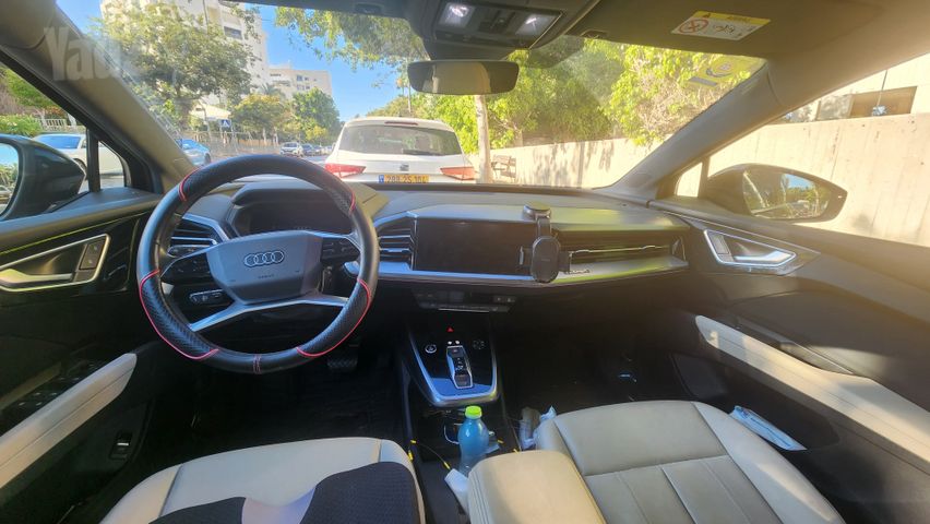 אאודי Q4 e-tron