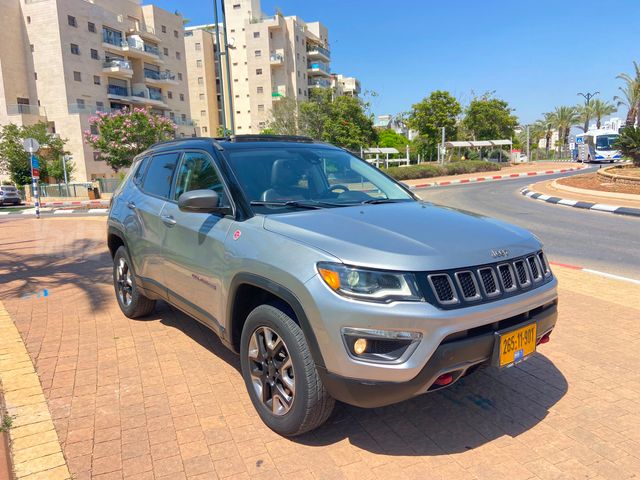 ג'יפ קומפאס