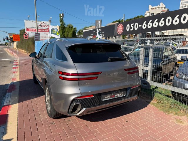 ג'נסיס GV70