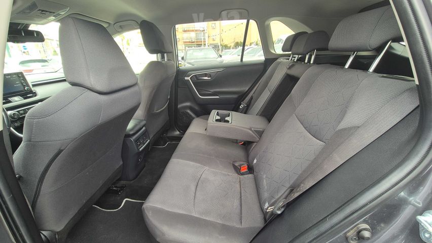 טויוטה RAV4