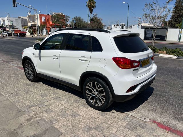מיצובישי ASX