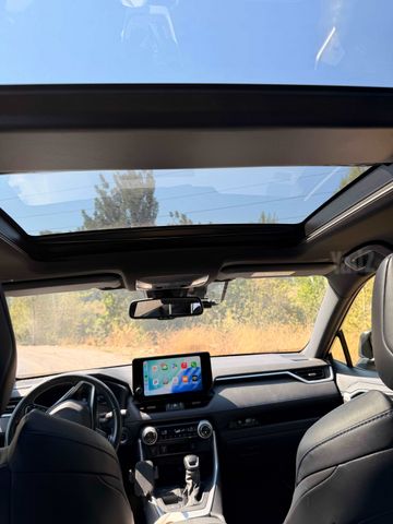 טויוטה RAV4