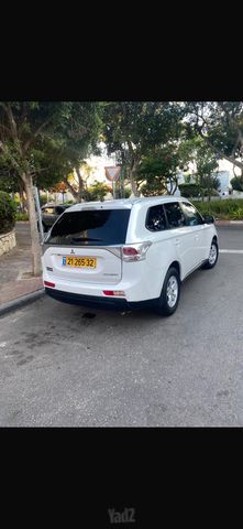 מודעת רכב מיצובישי אאוטלנדר