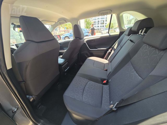 טויוטה RAV4